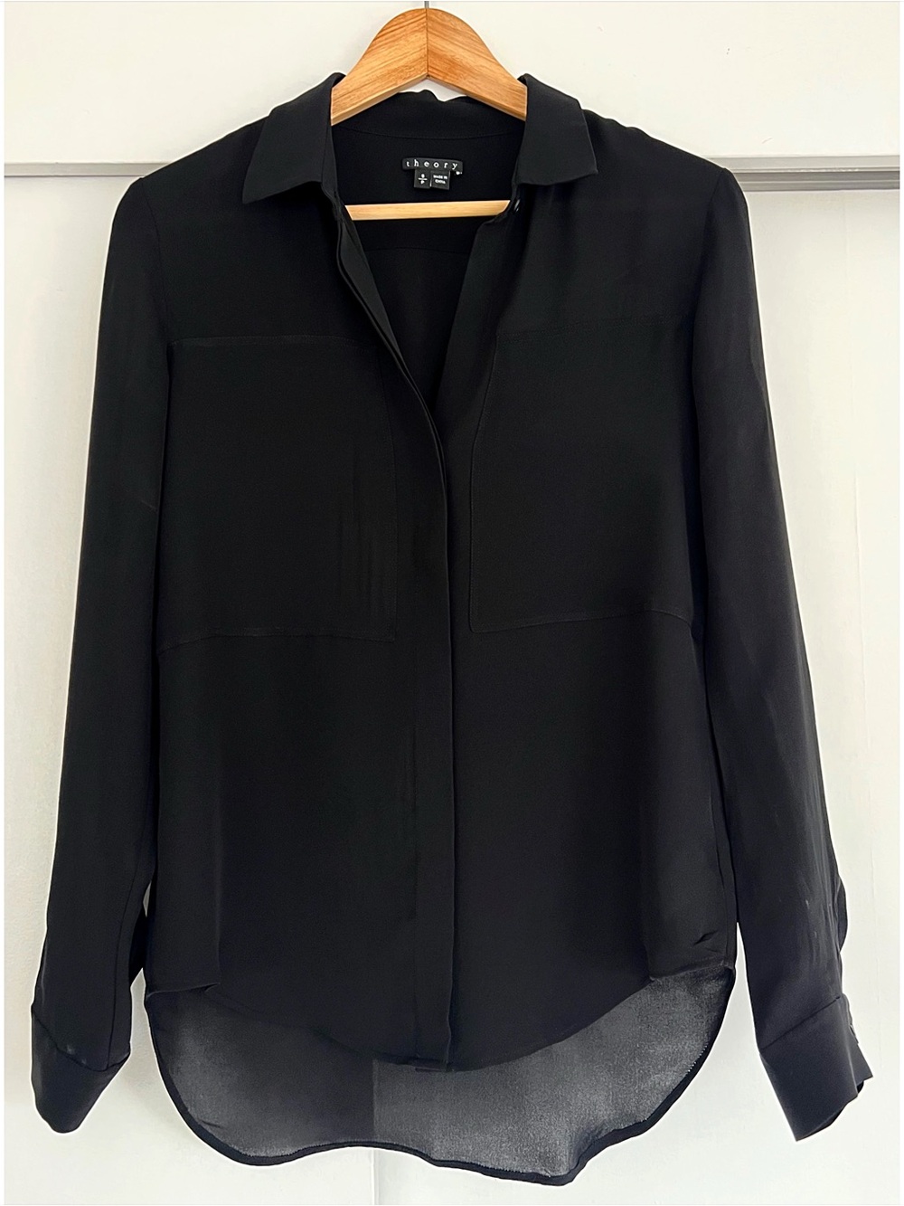 Theory Durlia Black 100% Silk Button Down Shirt Blouse Minimalist Chic S
